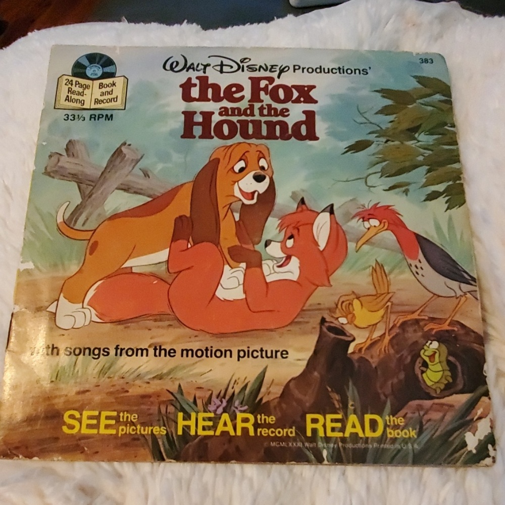 VINTAGE Fox & Hound Read Along Book with record VINTAGE